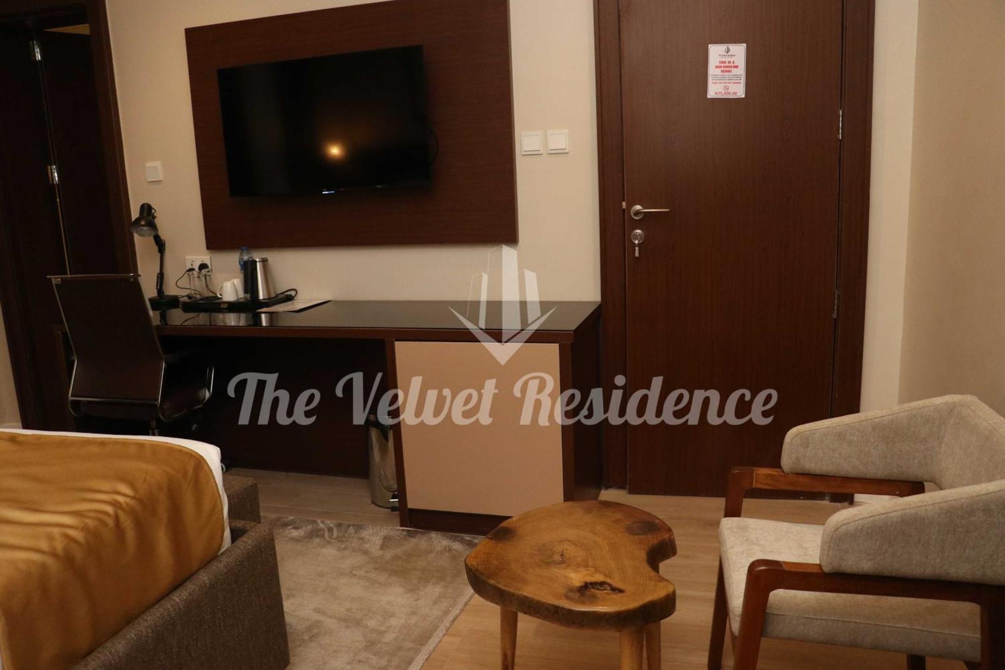 The Velvet Residence Abuja Exterior photo